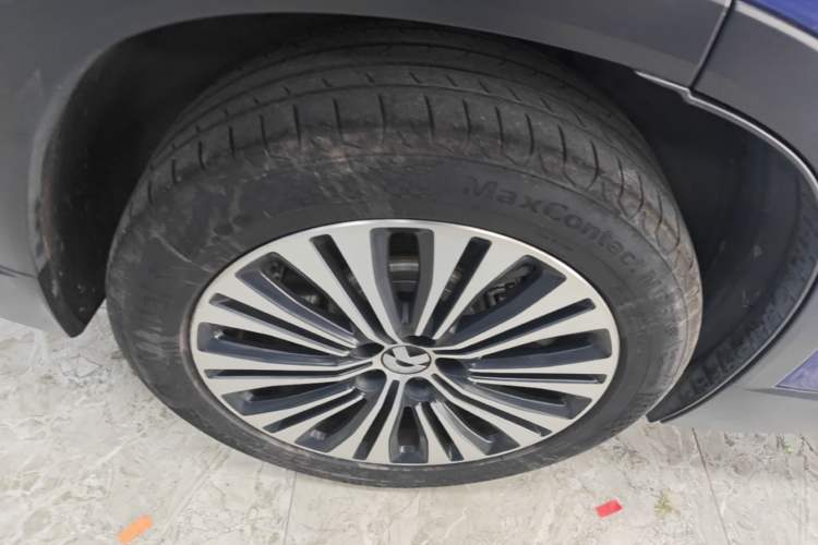 Used Nio EC6 2020 615 km Performance Edition Right Rear Wheel Hub