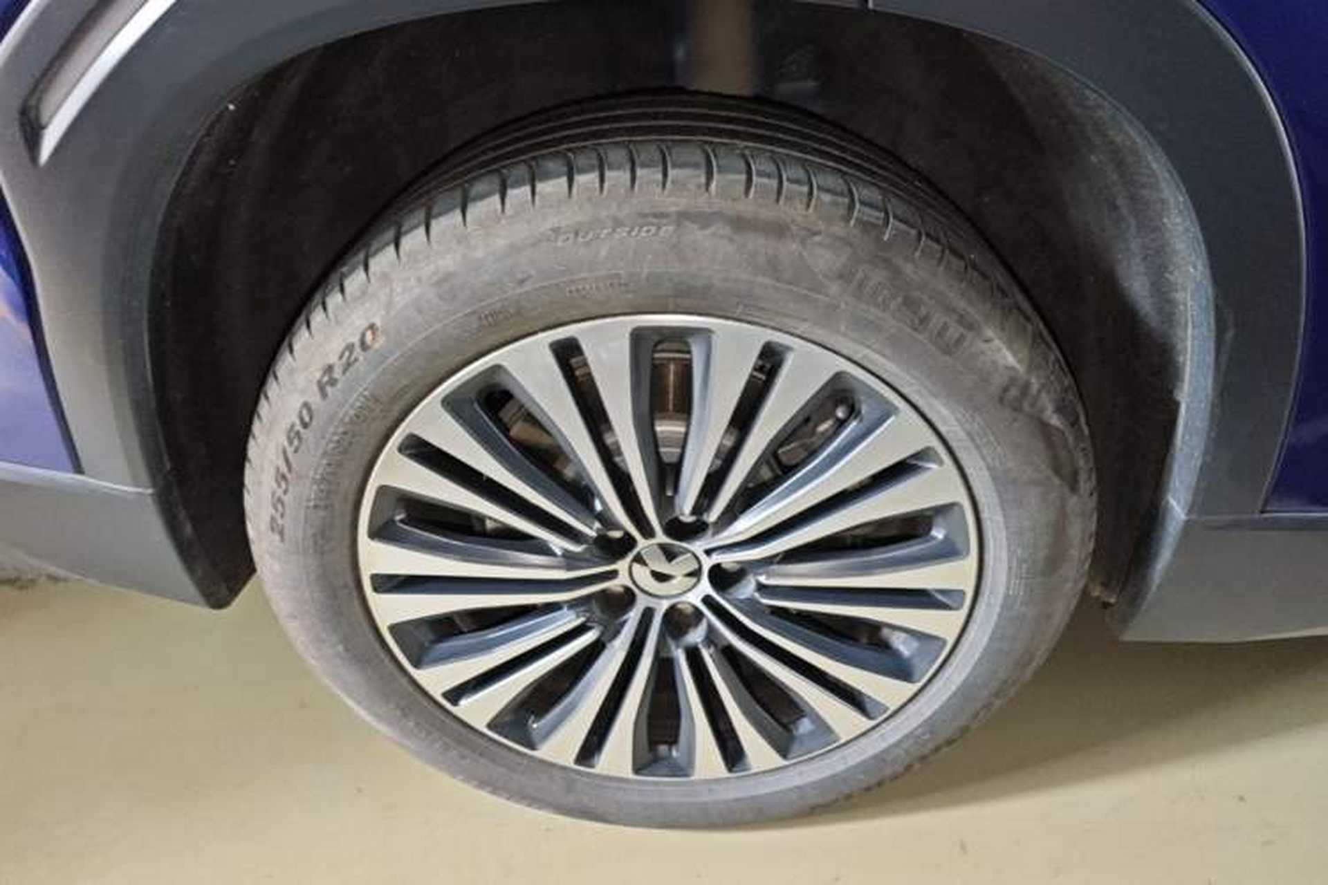 Used Nio EC6 2020 605 km Sport Edition Right Rear Wheel Hub