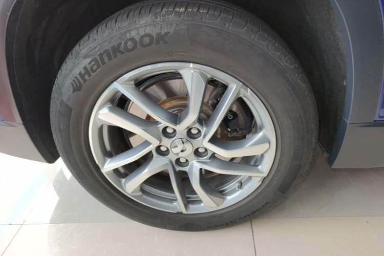 Used Nio EC6 2020 430 km Sport Version Right Rear Wheel Hub