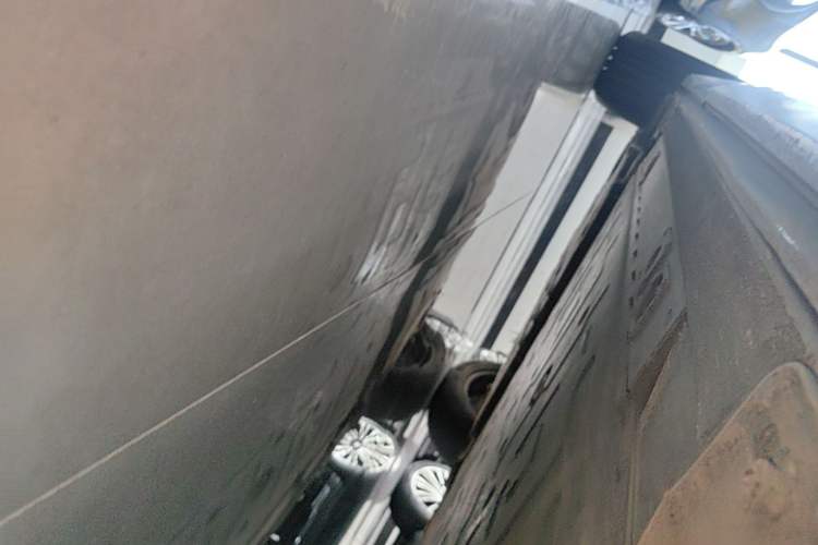 Used Nio EC6 2020 430 km Sport Version Right Side Sill