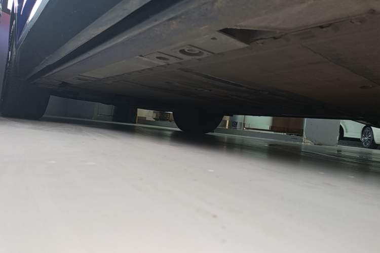 Used Nio EC6 2020 440KM Signature Edition Right Side Sill