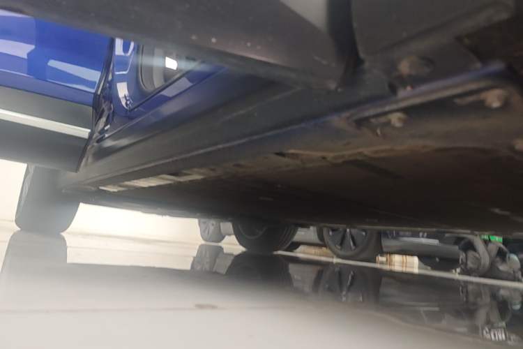 Used Nio EC6 2020 615 km Performance Edition Right Side Sill