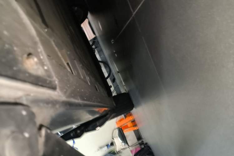 Used Nio EC6 2020 615 km Performance Edition Right Side Sill
