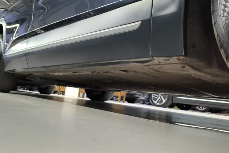 Used Nio EC6 2020 440 km Performance Version Right Side Sill