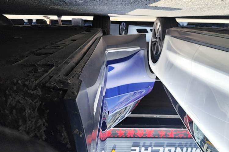 Used Nio EC6 2020 440KM Signature Edition Right Side Sill