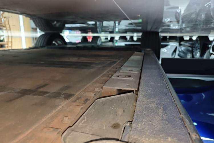 Used Nio EC6 2020 430 km Sport Version Right Side Sill