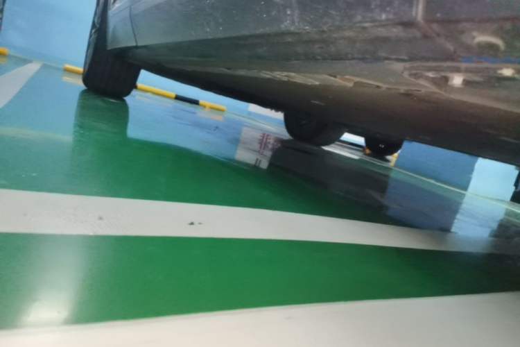 Used Nio EC6 2020 440KM Signature Edition Right Side Sill