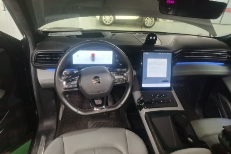 Used Nio EC6 2020 605 km Sport Edition Steering Wheel
