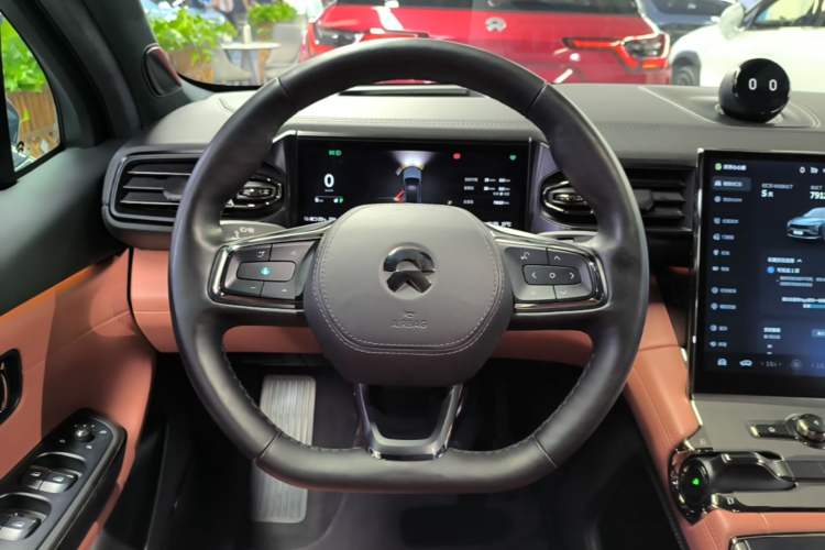 Used Nio EC6 2020 440 km Performance Version Steering Wheel
