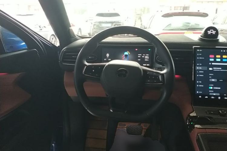 Used Nio EC6 2020 605 km Sport Edition Steering Wheel