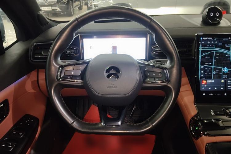 Used Nio EC6 2020 605 km Sport Edition Steering Wheel