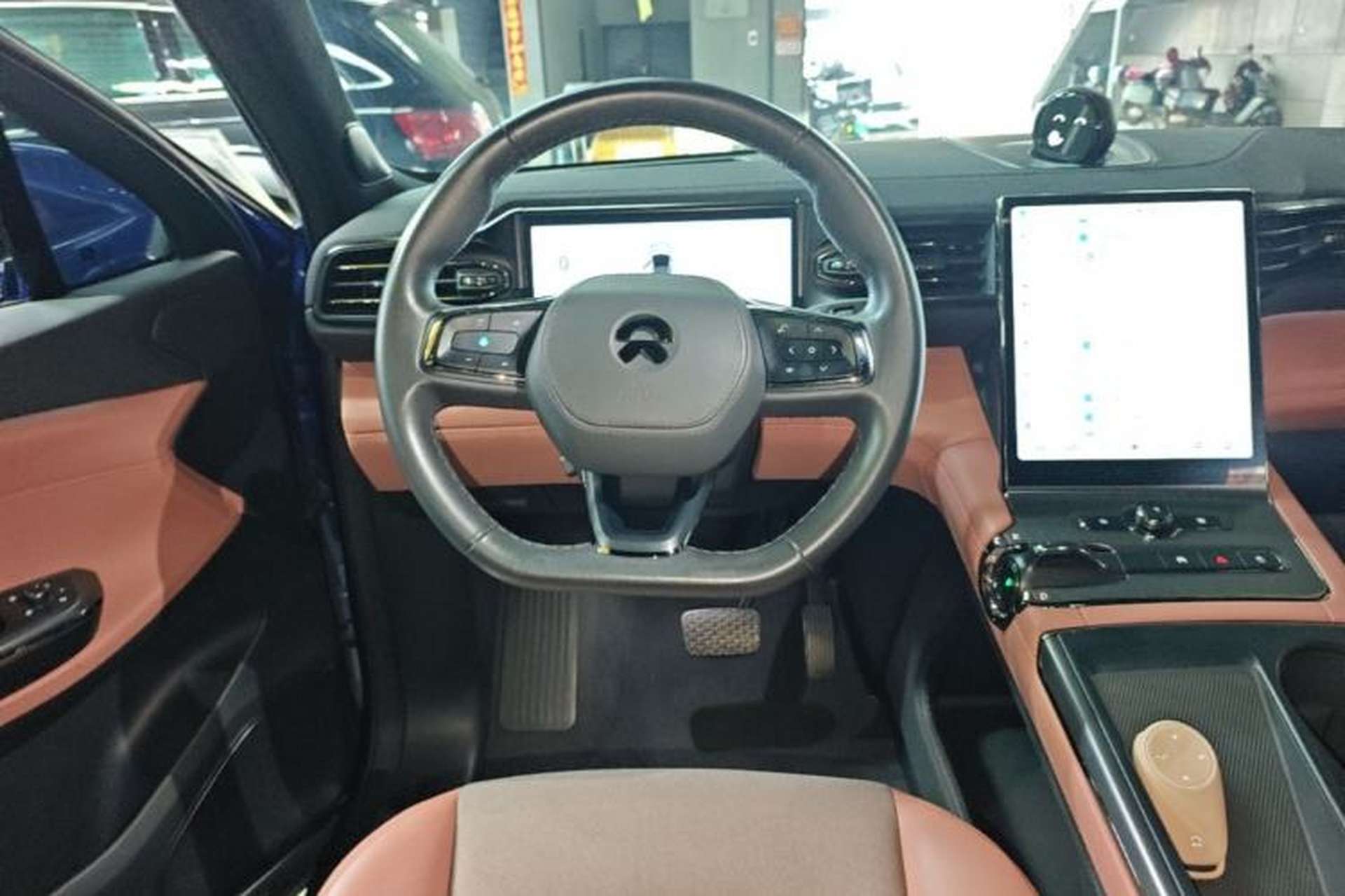 Used Nio EC6 2020 605 km Sport Edition Steering Wheel