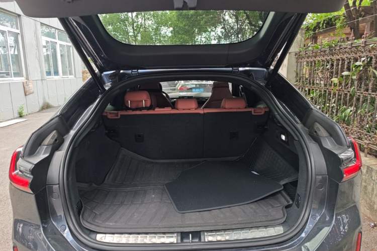 Used Nio EC6 2020 430 km Sport Version Trunk