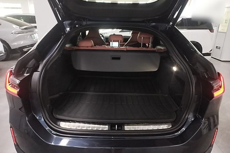 Used Nio EC6 2020 430 km Sport Version Trunk