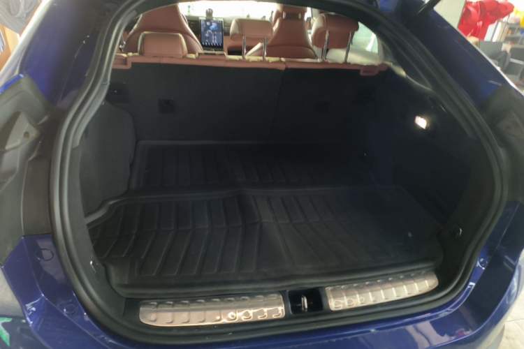 Used Nio EC6 2020 440KM Signature Edition Trunk