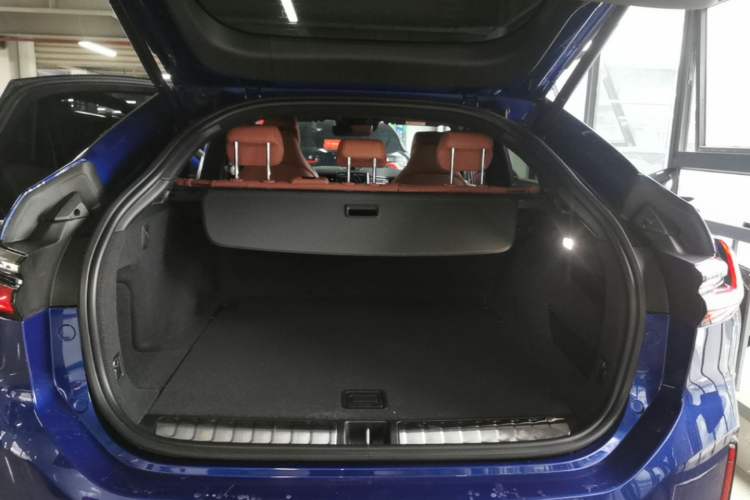 Used Nio EC6 2020 465 km Sport Edition Trunk