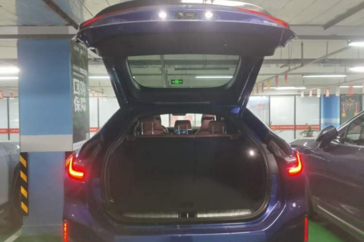 Used Nio EC6 2020 440KM Signature Edition Trunk