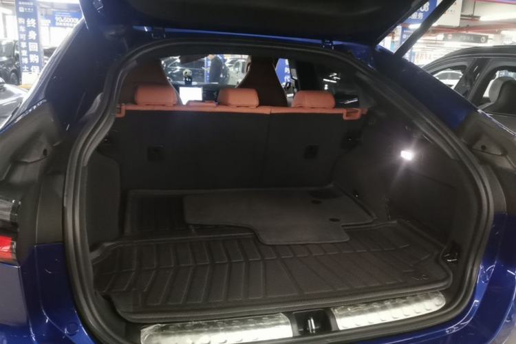 Used Nio EC6 2020 440 km Performance Version Trunk