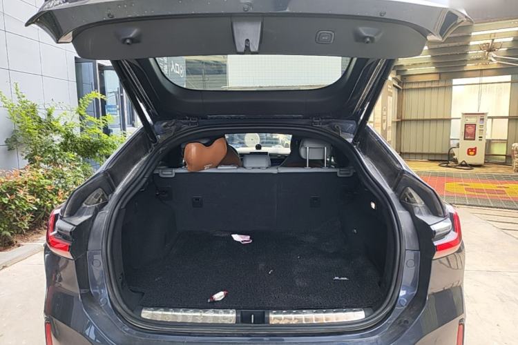 Used Nio EC6 2020 440KM Signature Edition Trunk