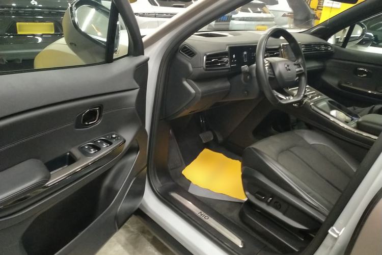 Used Nio EC6 2020 615 km Performance Edition Driver Seat