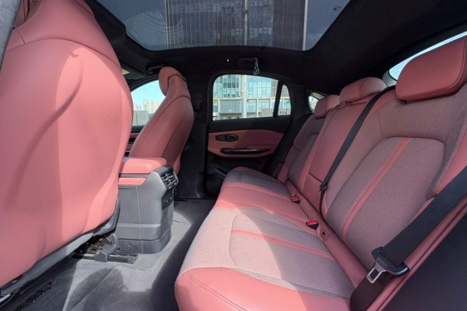 Used Nio EC6 2020 440KM Signature Edition Interior 3