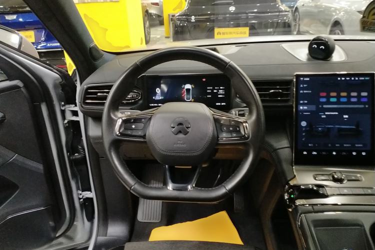 Used Nio EC6 2020 615 km Performance Edition Steering Wheel
