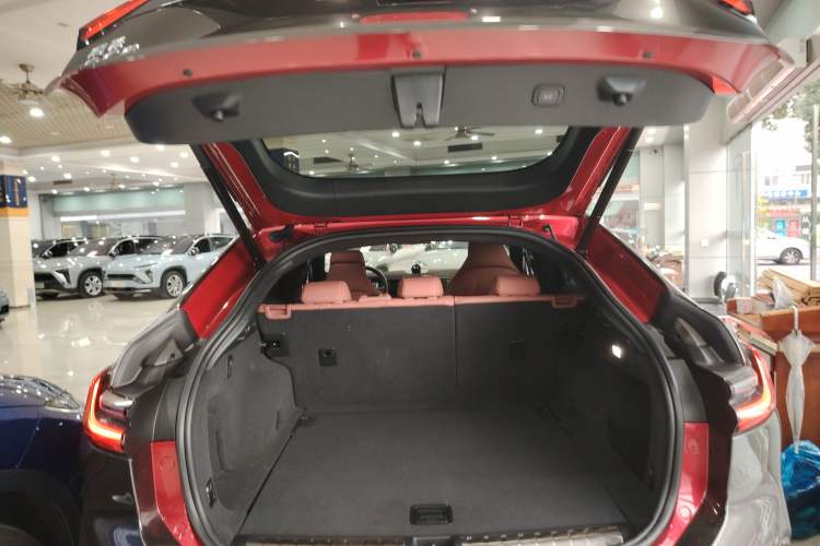 Used Nio EC6 2020 440KM Signature Edition Trunk