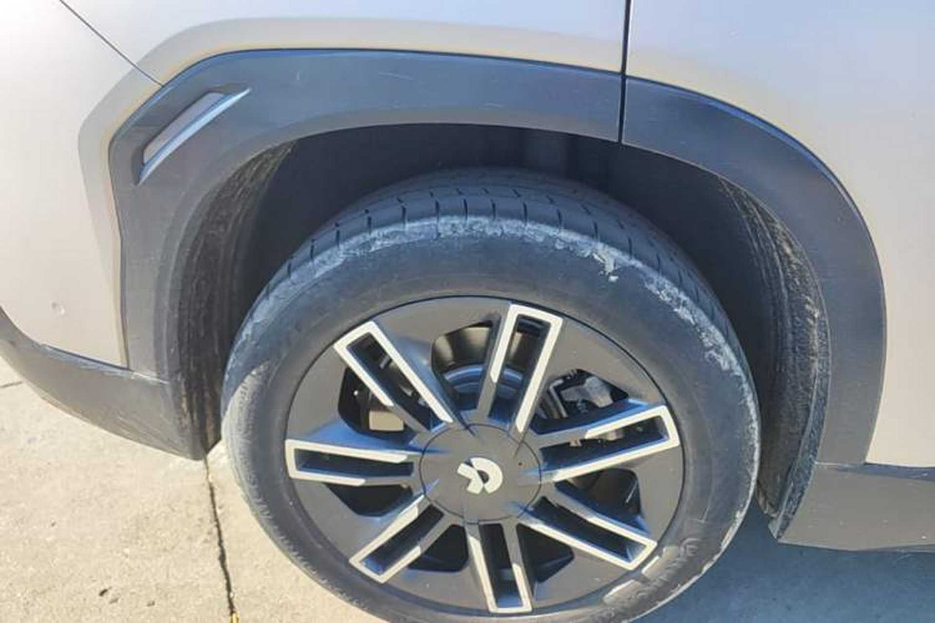Used Nio EC6 2020 430 km Sport Version Right Rear Wheel Hub