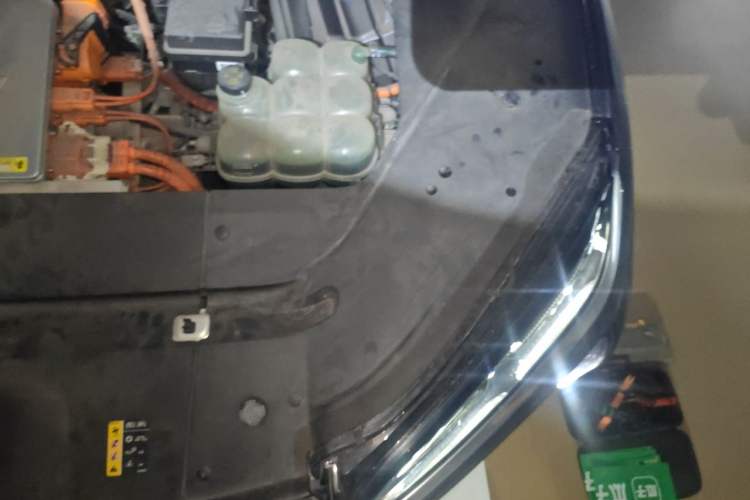 Used Nio EC6 2020 430 km Sport Version Engine Bay Left