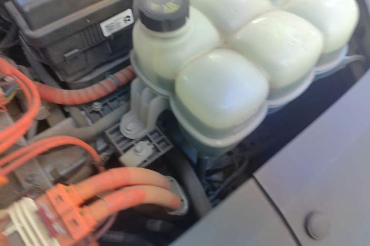 Used Nio EC6 2020 605 km Sport Edition Engine Bay Left