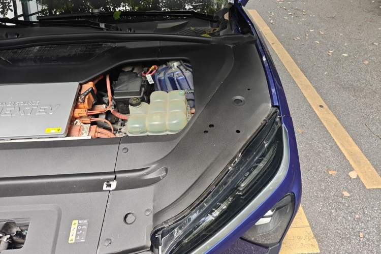 Used Nio EC6 2020 440KM Signature Edition Engine Bay Left