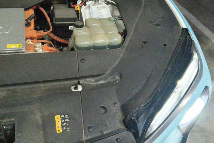 Used Nio EC6 2020 430 km Sport Version Engine Bay Left
