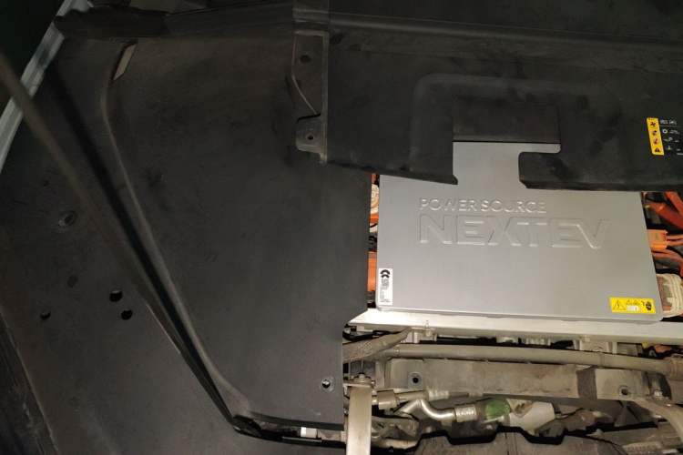 Used Nio EC6 2020 605 km Sport Edition Engine Bay Right
