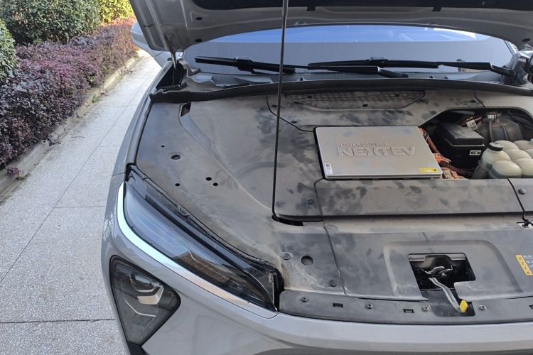 Used Nio EC6 2020 615 km Performance Edition Engine Bay Right