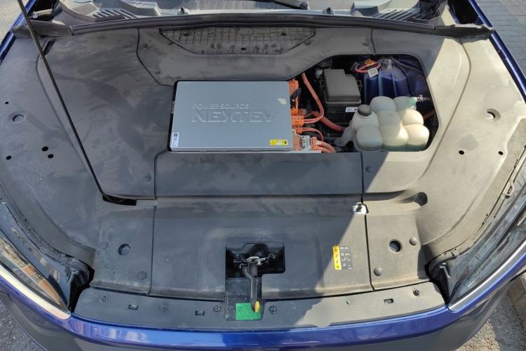 Used Nio EC6 2020 605 km Sport Edition Engine Bay