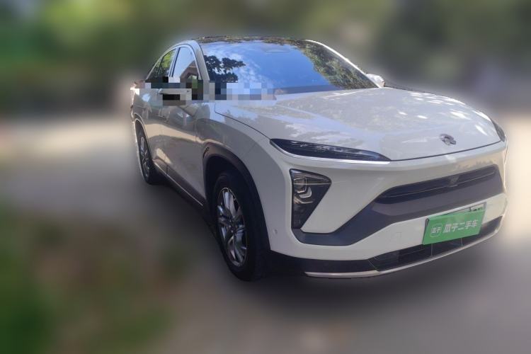 Used Nio EC6 2020 605 km Sport Edition Front Right 45 Deg