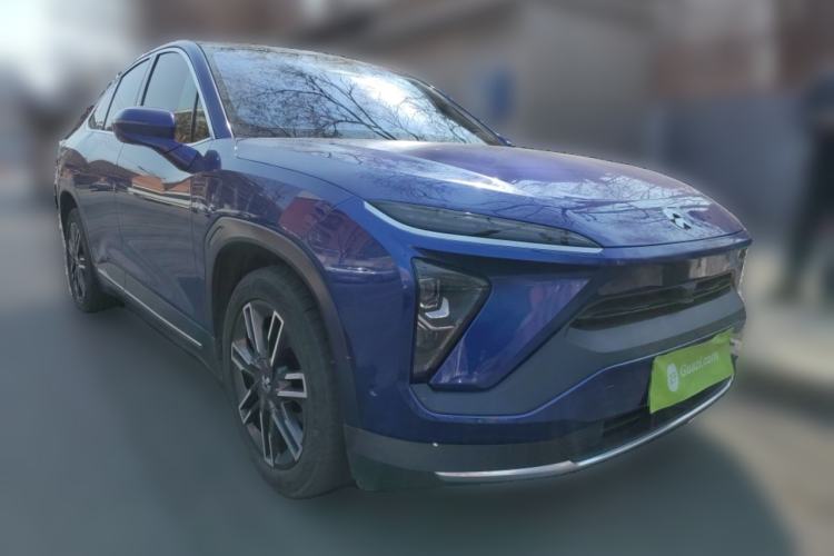 Used Nio EC6 2020 605 km Sport Edition Front Right 45 Deg