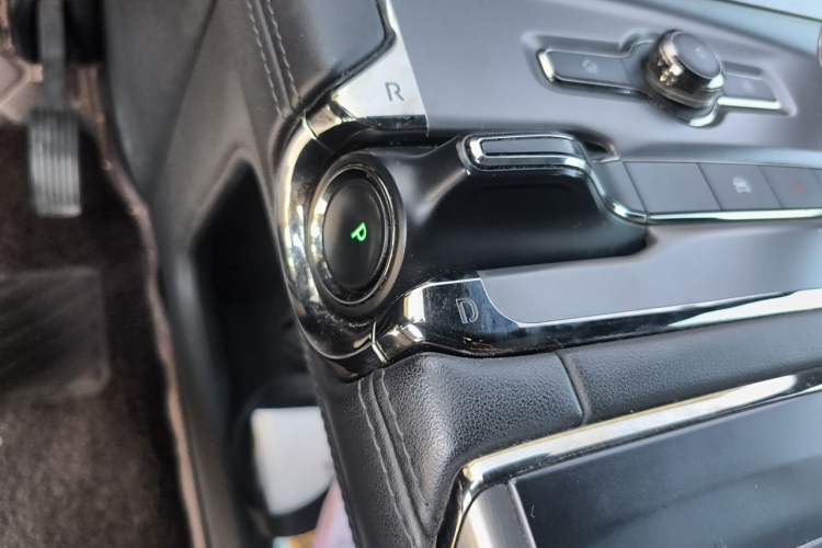 Used Nio EC6 2020 615 km Performance Edition Gear Lever