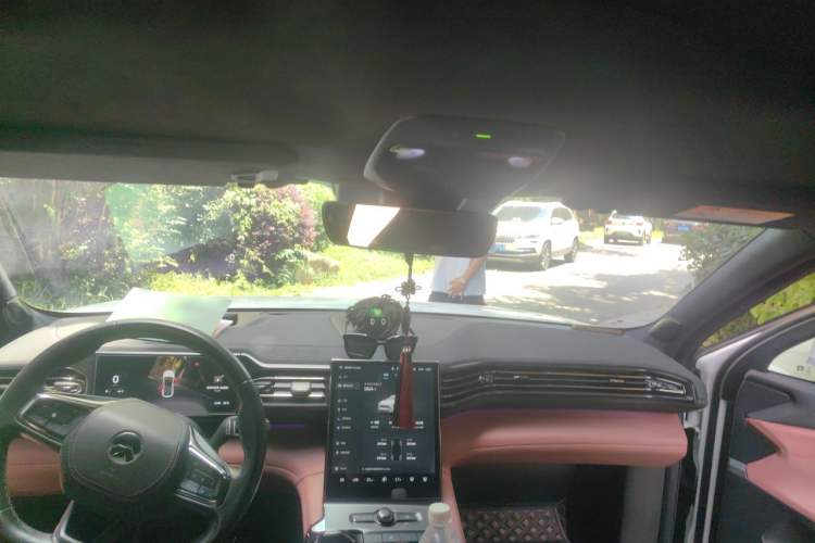 Used Nio EC6 2020 605 km Sport Edition Headliner