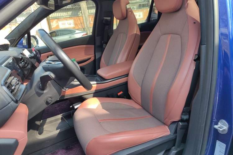 Used Nio EC6 2020 605 km Sport Edition Left Front Seat