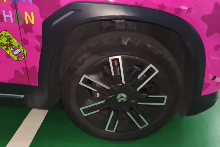 Used Nio EC6 2020 430 km Sport Version Right Front Wheel Hub