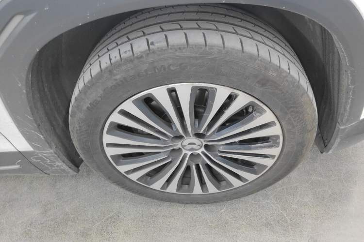 Used Nio EC6 2020 615 km Performance Edition Right Front Wheel Hub