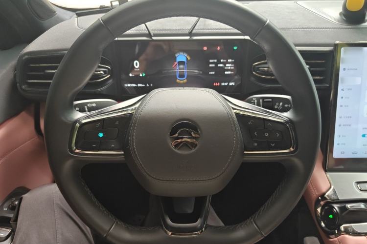 Used Nio EC6 2020 440KM Signature Edition Steering Wheel