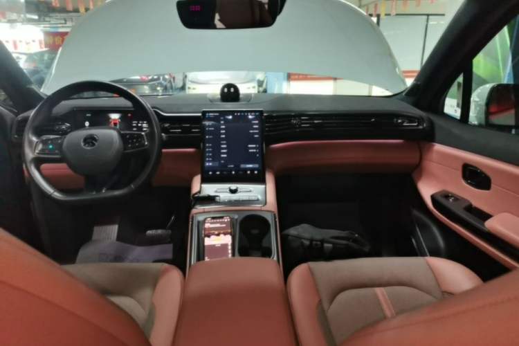 Used Nio EC6 2020 605 km Sport Edition Audio And AC Panel