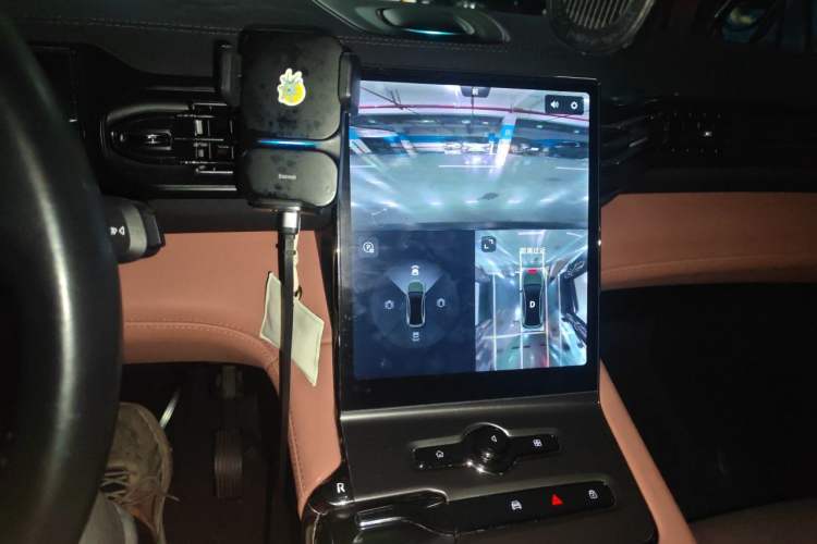 Used Nio EC6 2020 430 km Sport Version Audio And AC Panel
