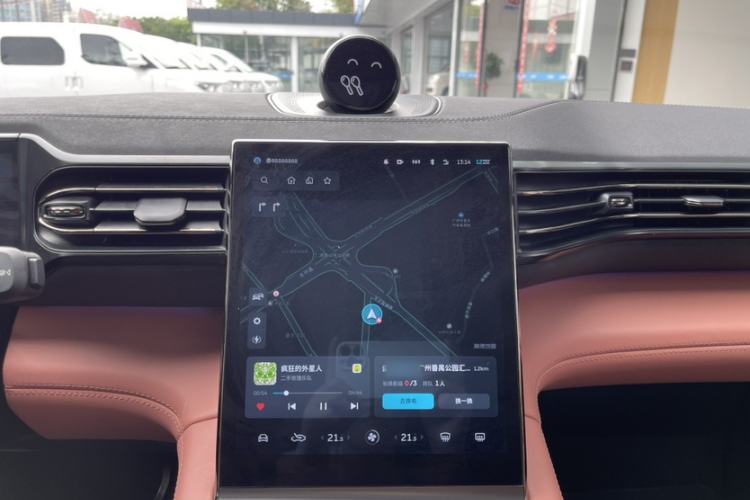 Used Nio EC6 2020 605 km Sport Edition Audio And AC Panel