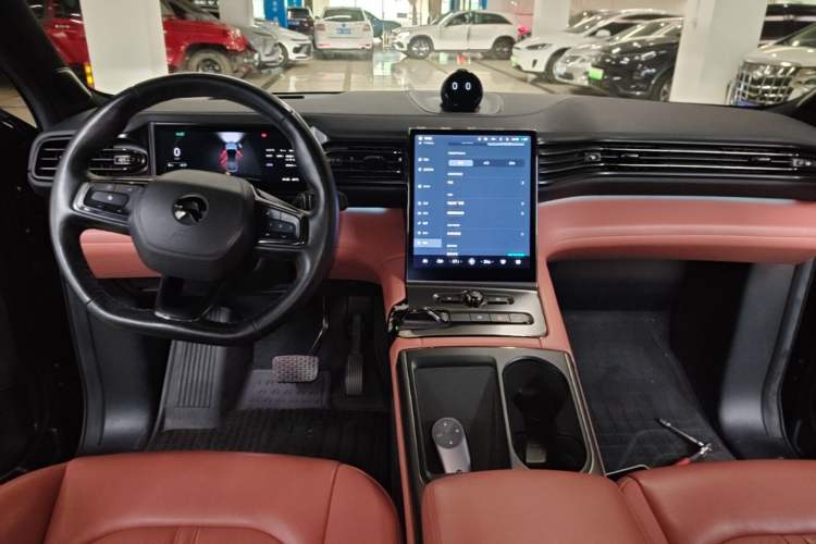 Used Nio EC6 2020 465 km Sport Edition Center Console