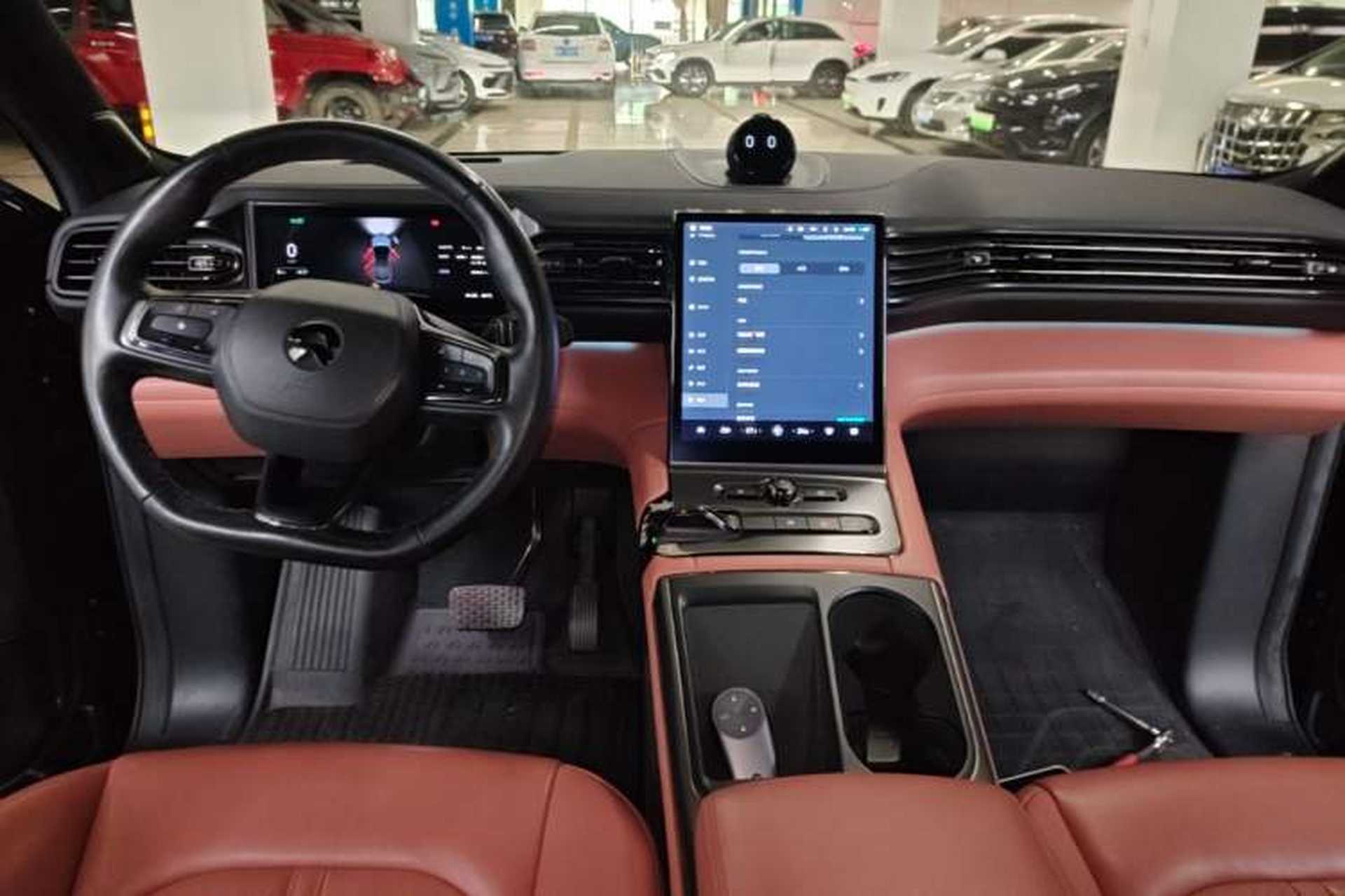 Used Nio EC6 2020 465 km Sport Edition Center Console