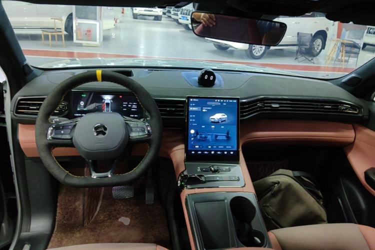Used Nio EC6 2020 440 km Performance Version Center Console
