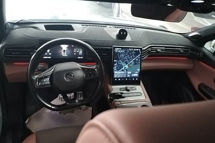 Used Nio EC6 2020 605 km Sport Edition Center Console